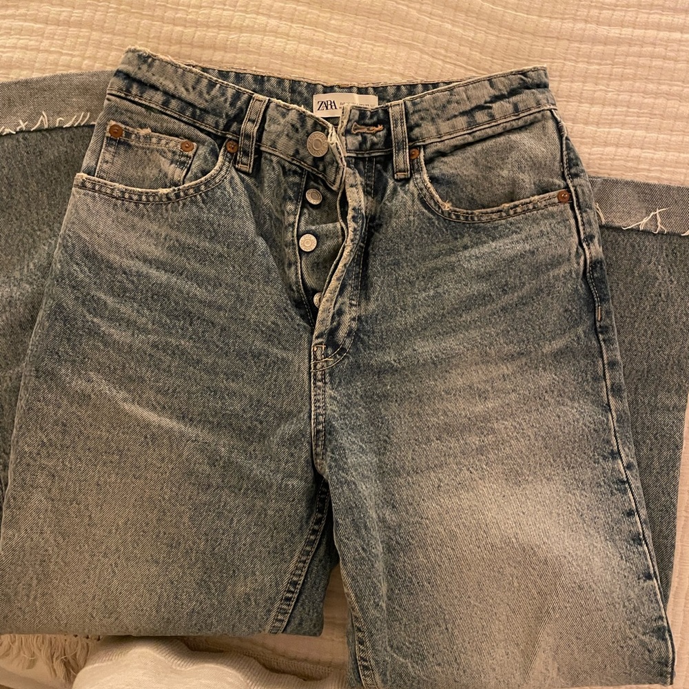 Zara High Wasted Girlfriend Jeans Sz 4